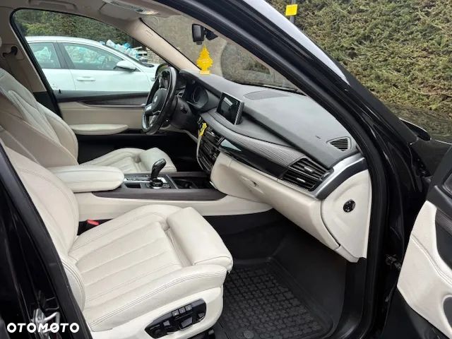 BMW X5 xDrive40d - 10