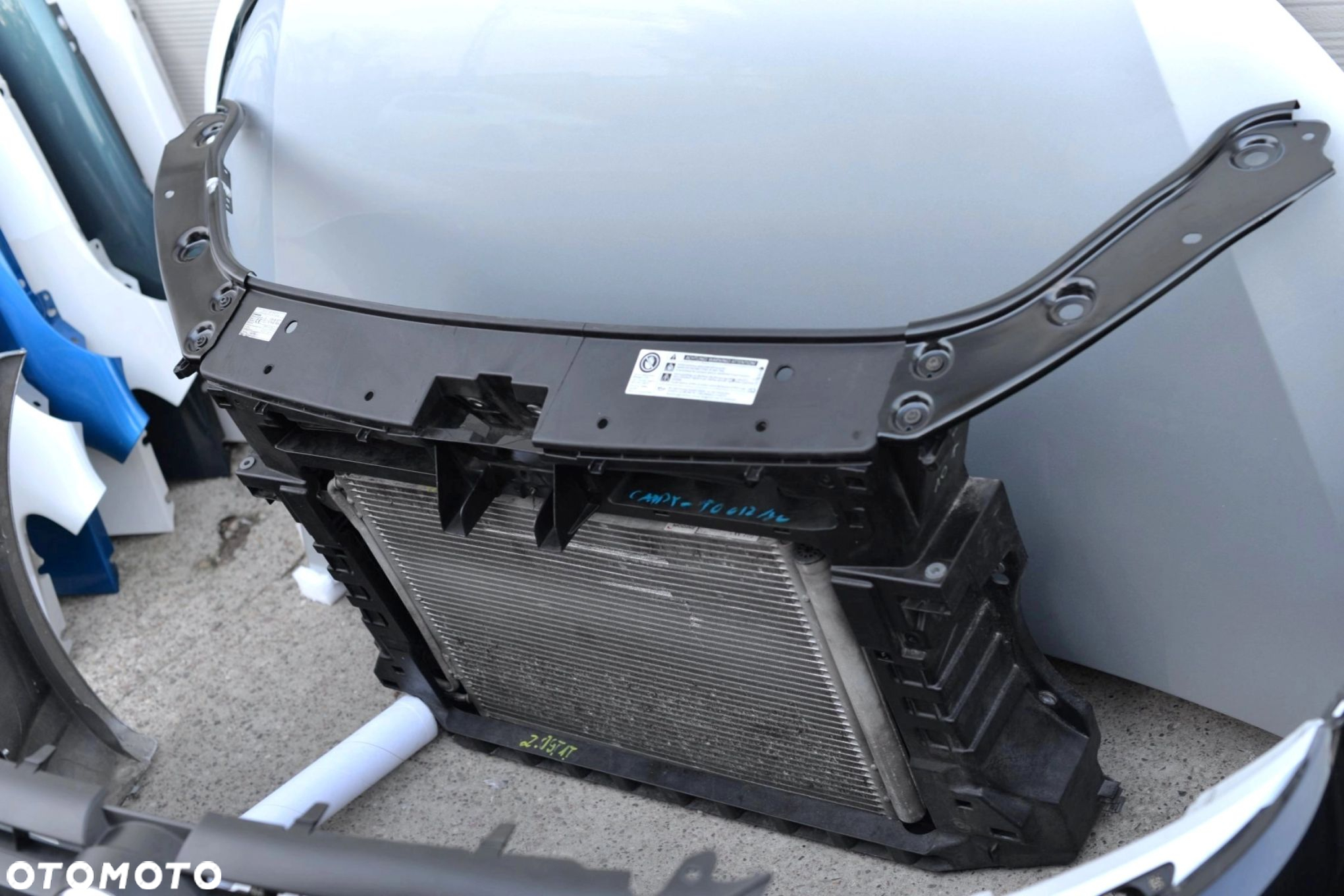 MASKA ZDERZAK PAS BŁOTNIK REFLEKTOR LAMPA H7 XENON BELKA VW CADDY 2010- - 10