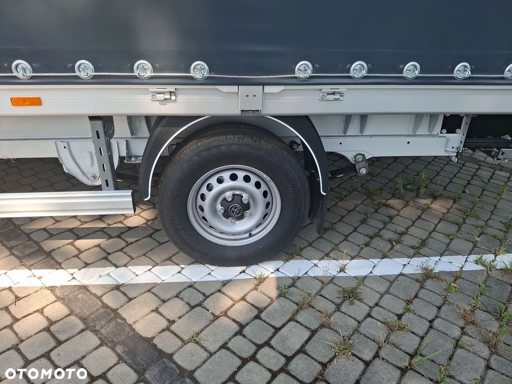 Toyota Proace Max - 15