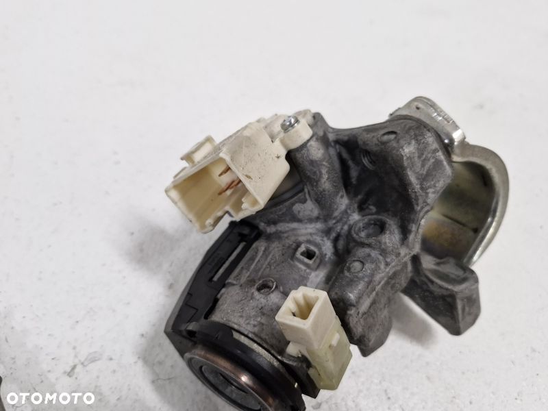 toyota auris 1 i stacyjka wkładka kluczyk 45020-0204 - 3