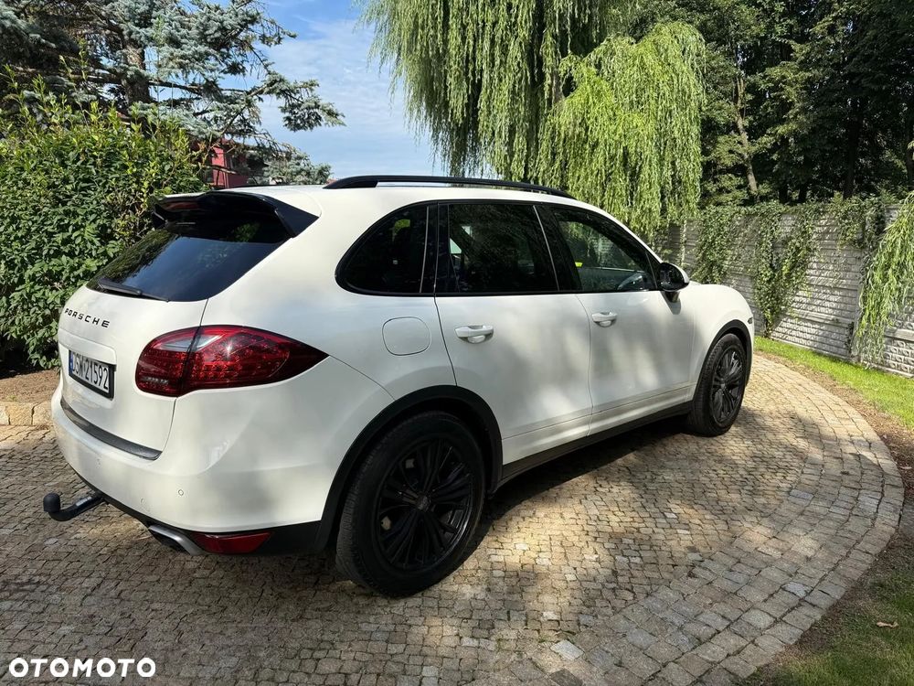 Porsche Cayenne - 12