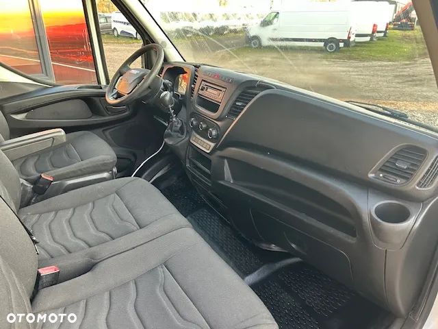 Iveco 35C15 kontener+winda - 9