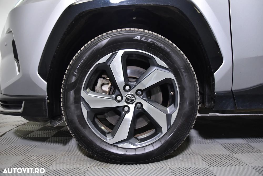 Toyota RAV4 - 13