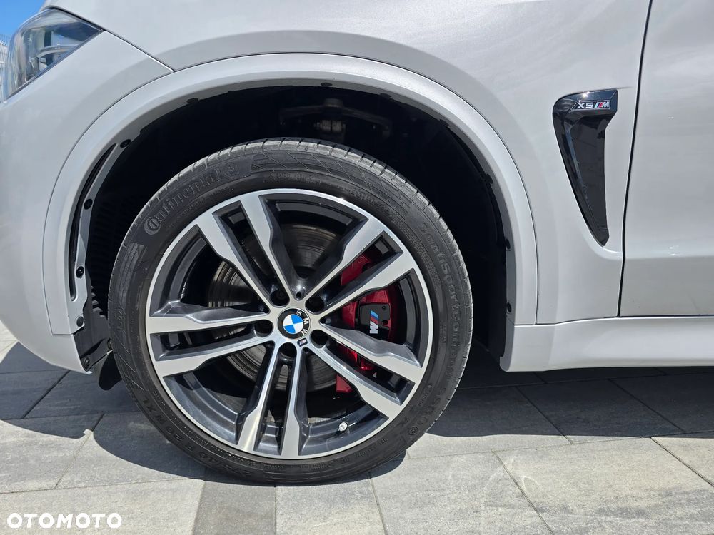 BMW X5 ver-m50d - 38