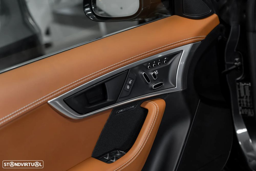 Jaguar F-Type 2.0 i4 R-Dynamic - 26
