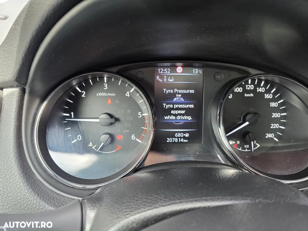 Nissan Qashqai 1.6 DCI Start/Stop Tekna - 20