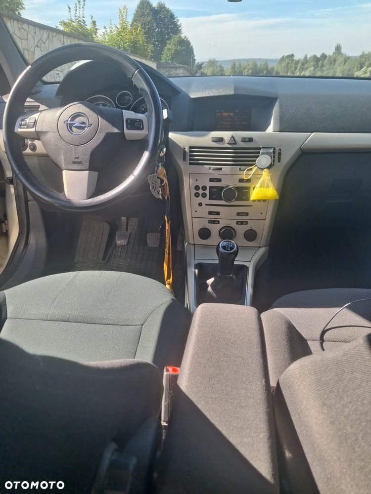 Opel Astra - 18