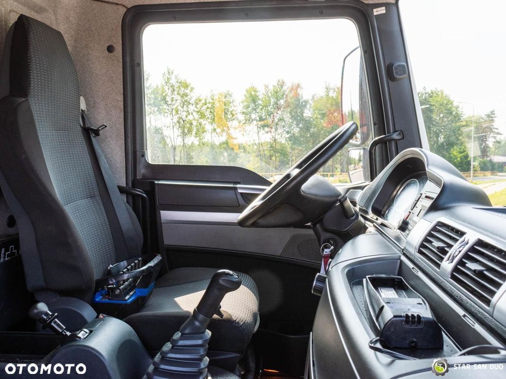 MAN TGM 18.250 4x4 FassiI F215A.0.23 Active HDS Żuraw - 19