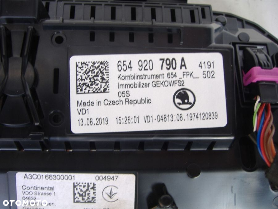 SKODA SCALA 1.0TSI automat LICZNIK ZAGAR ZEGARY - 3