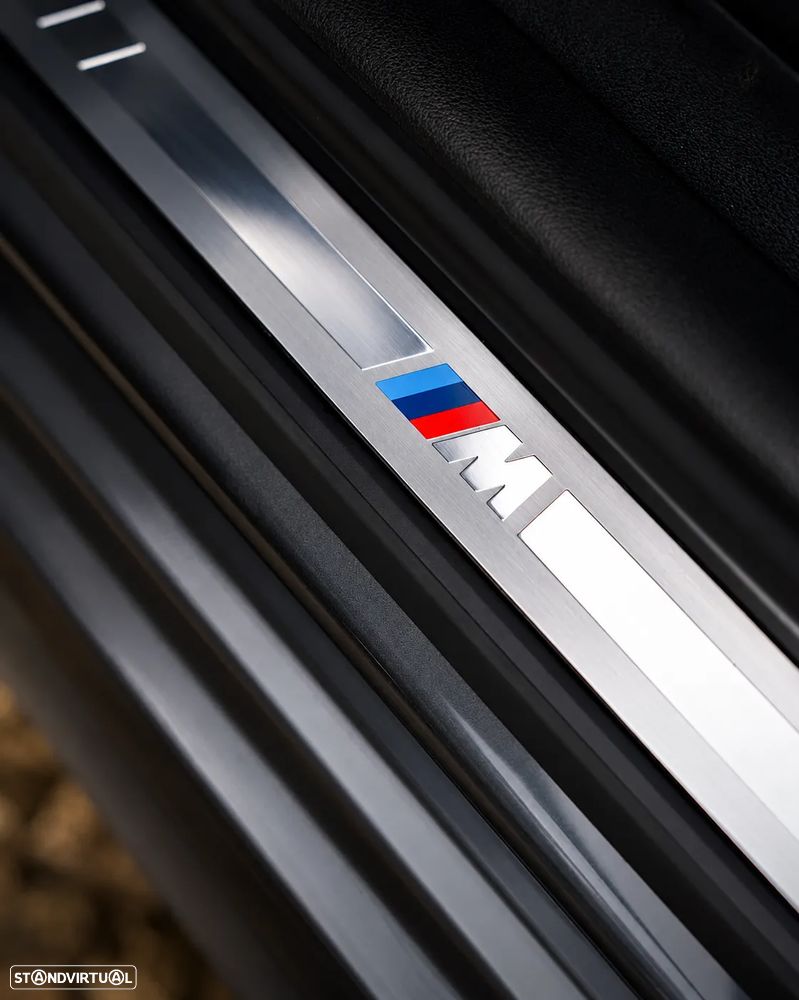 BMW 330 e Aut. M Sport - 2