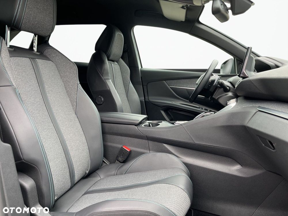 Peugeot 3008 - 23