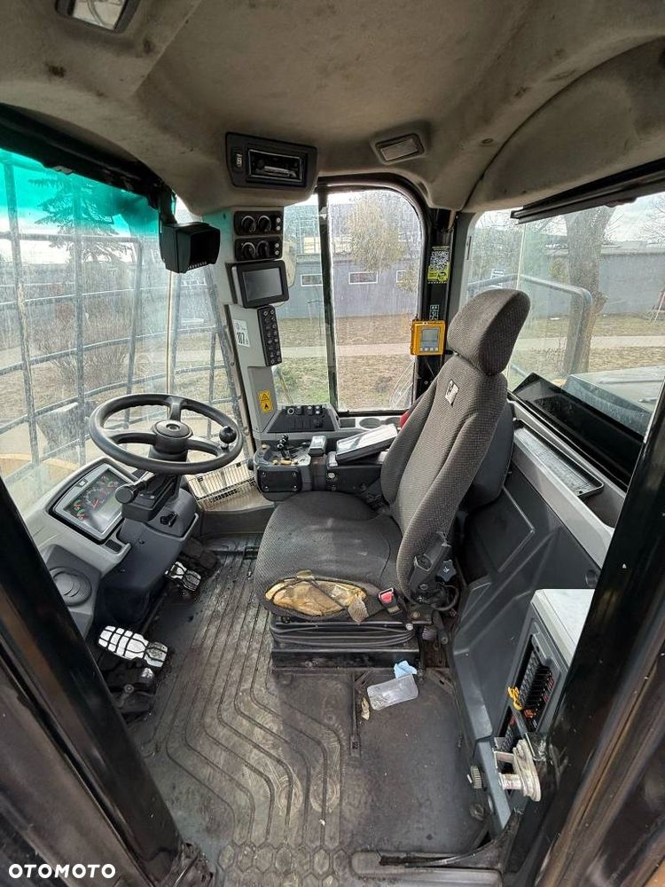 Caterpillar 950M - 11