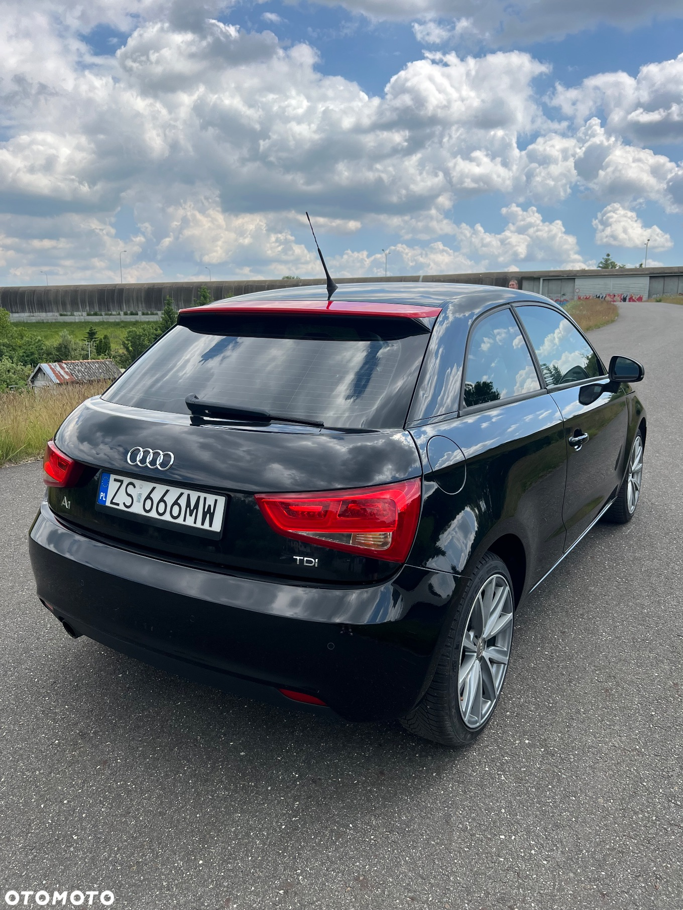 Audi A1 1.6 TDI S tronic S line Sportpaket - 7