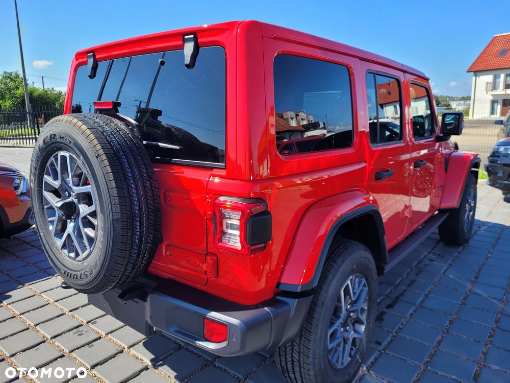 Jeep Wrangler - 5