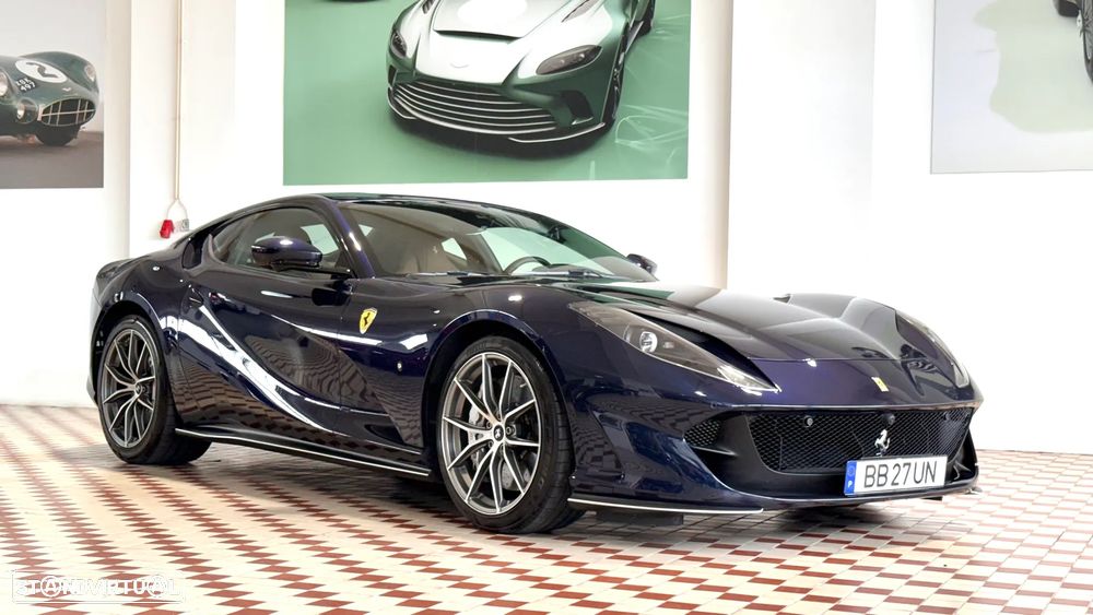 Ferrari 812 Superfast 6.5 V12 - 3