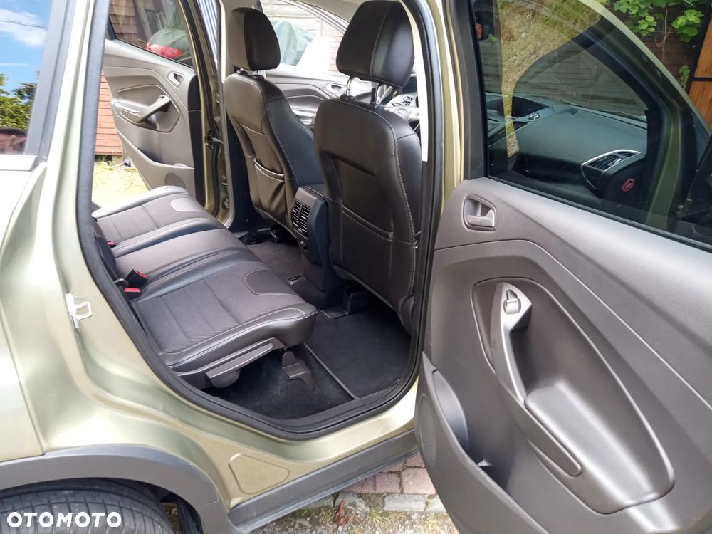 Ford Kuga 2.0 TDCi 4x4 Titanium - 6
