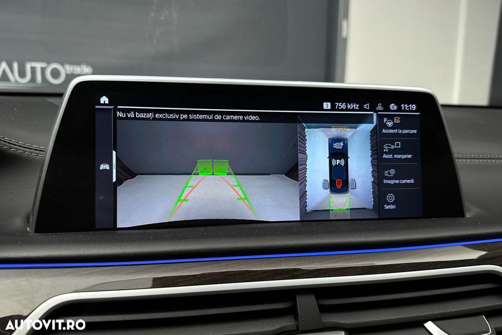 BMW Seria 7 2021 — imagine 55