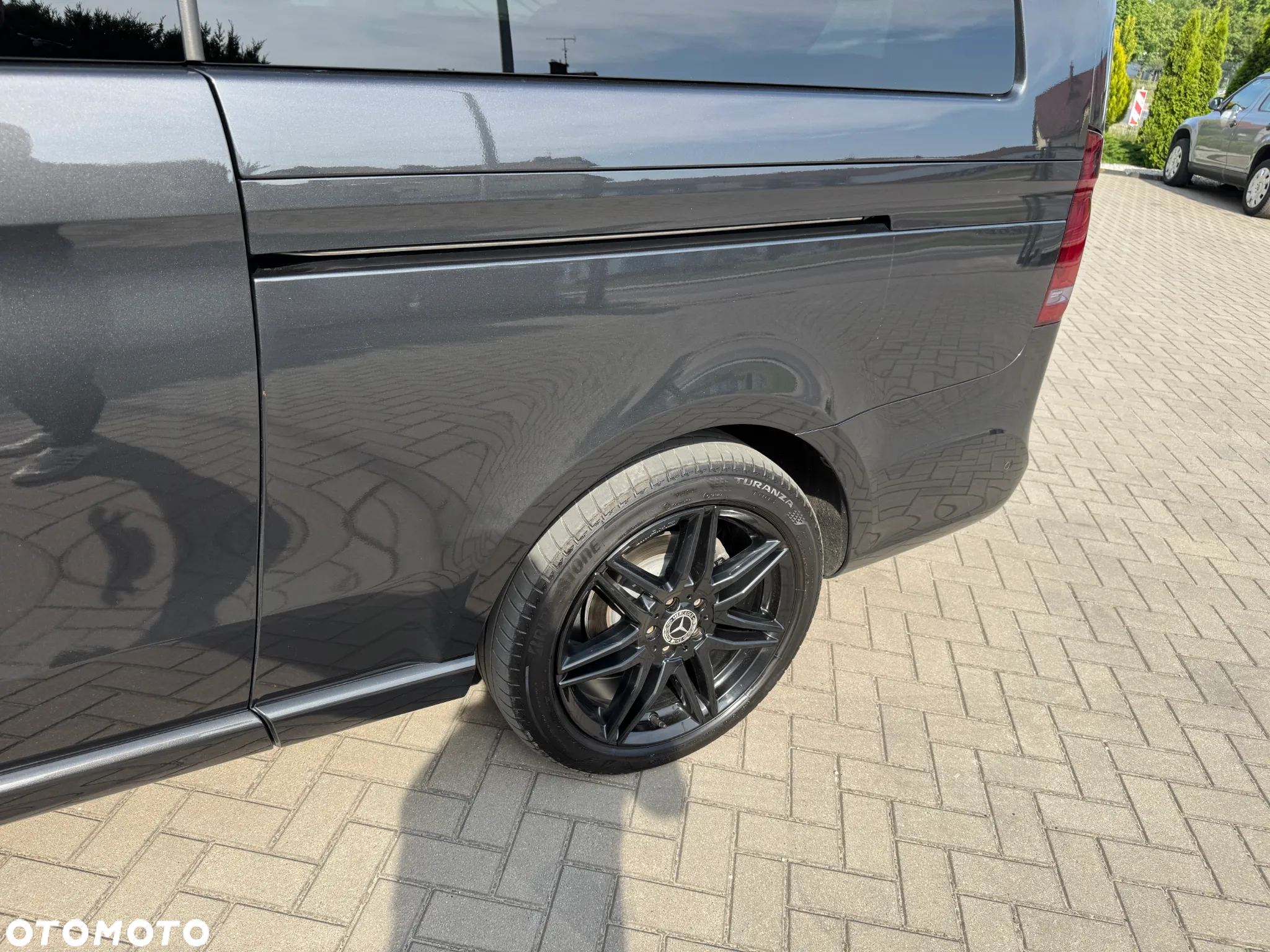 Mercedes-Benz Klasa V 300 d 4-Matic Avantgarde 9G-Tronic (ekstra d³) - 6