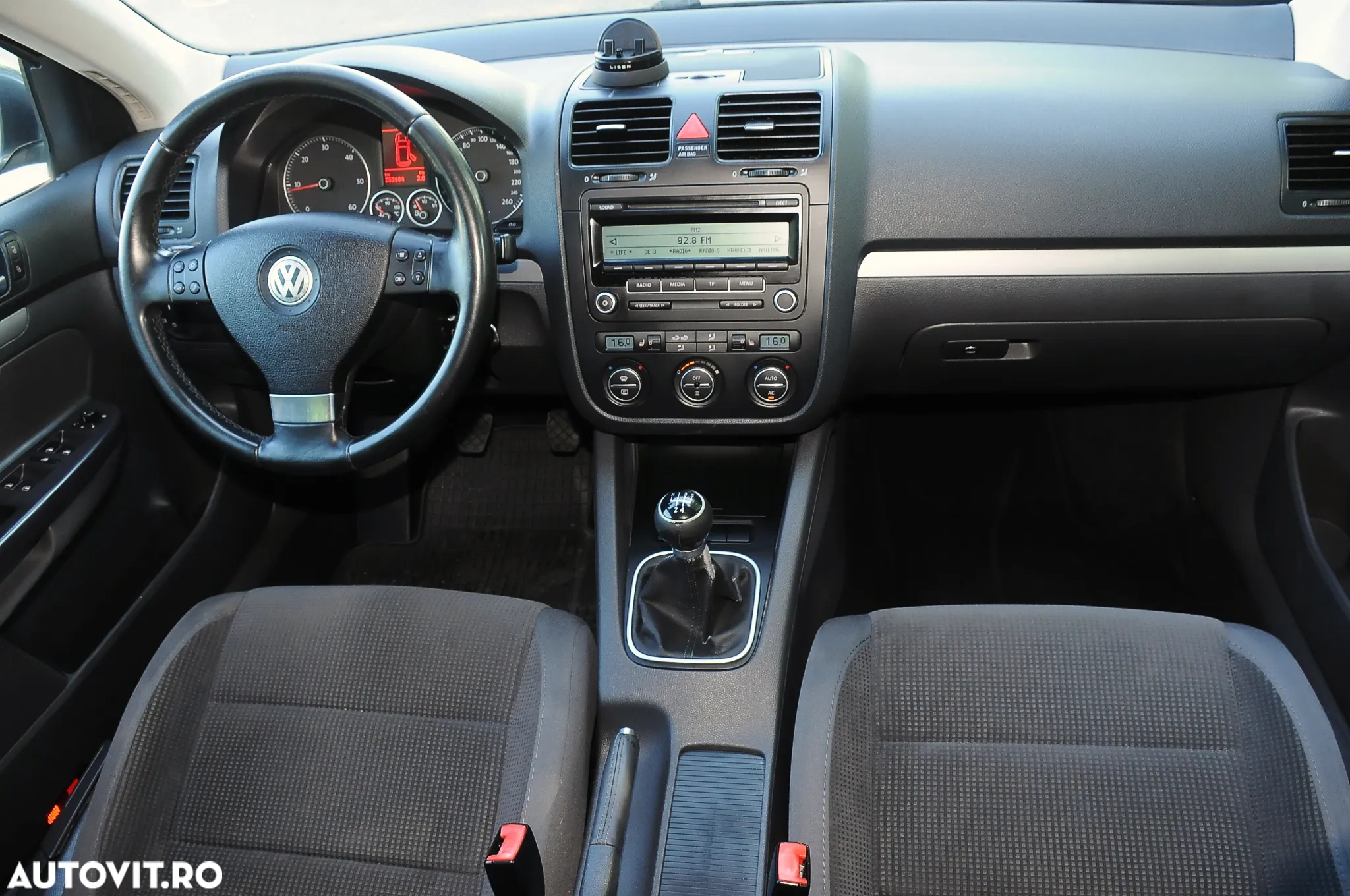 Volkswagen Golf 1.9 TDI Comfortline - 7