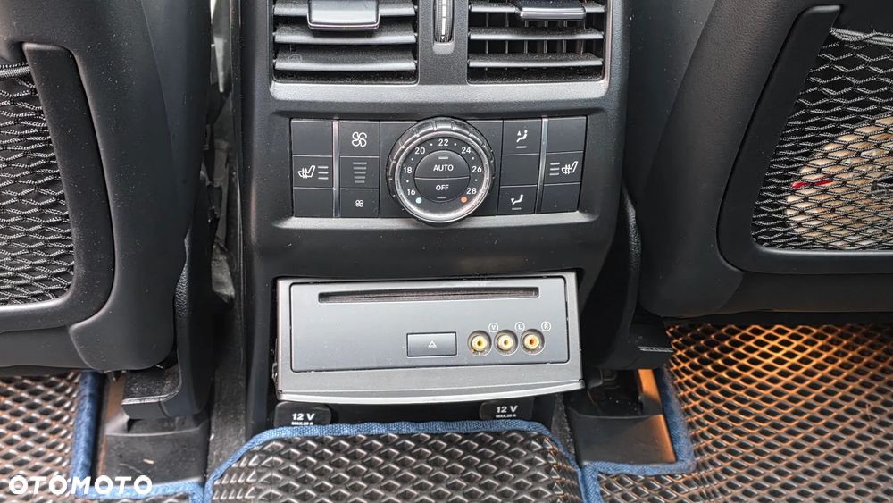Mercedes-Benz GL 500 4Matic (BlueEFFICIENCY) 7G-TRONIC - 33