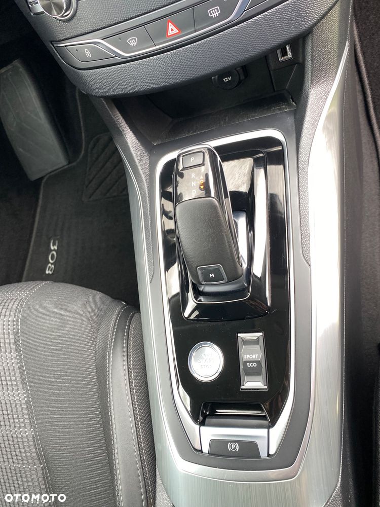 Peugeot 308 1.2 PureTech GPF GT S&S EAT8 - 16