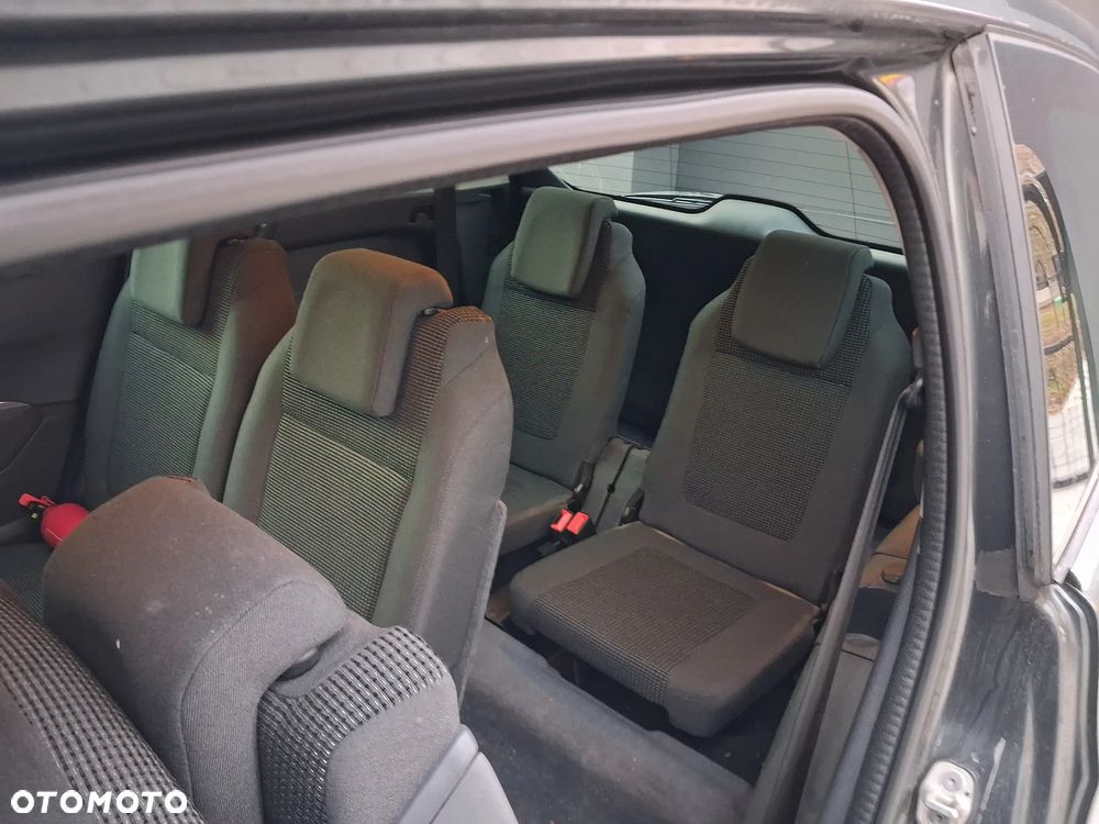 Peugeot 5008 1.6 BlueHDi Style 7os - 11