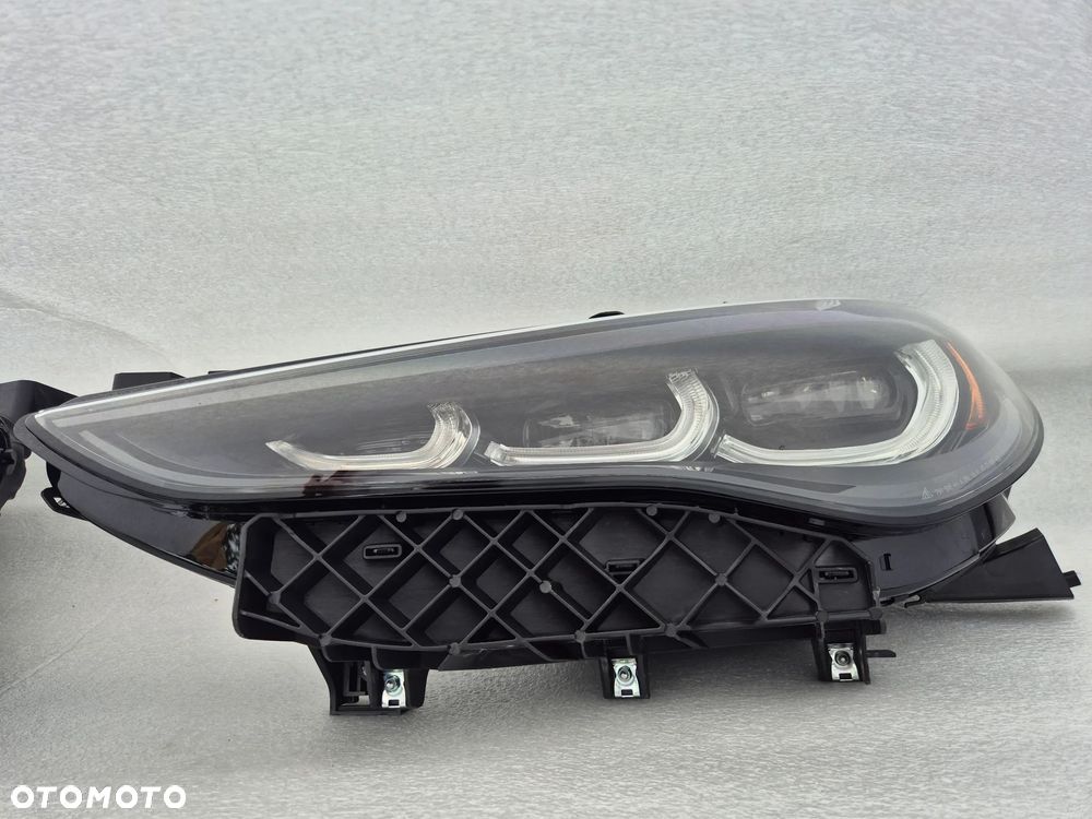 Lampa reflektor prawy + lewy Alfa Romeo Stelvio Lift USA - 4