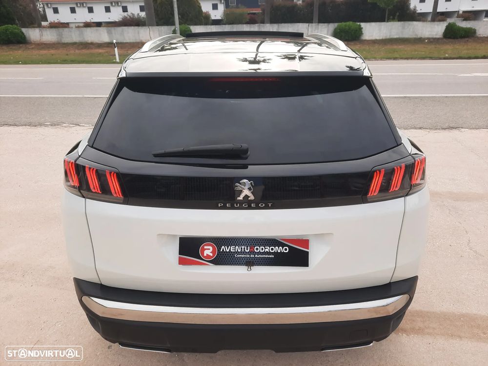 Peugeot 3008 1.6 Hybrid4 GT Pack e-EAT8 - 19