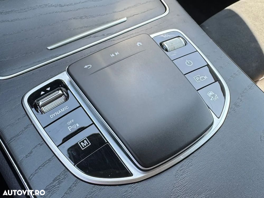 Mercedes-Benz GLC 300 de 4Matic 9G-TRONIC AMG Line - 10