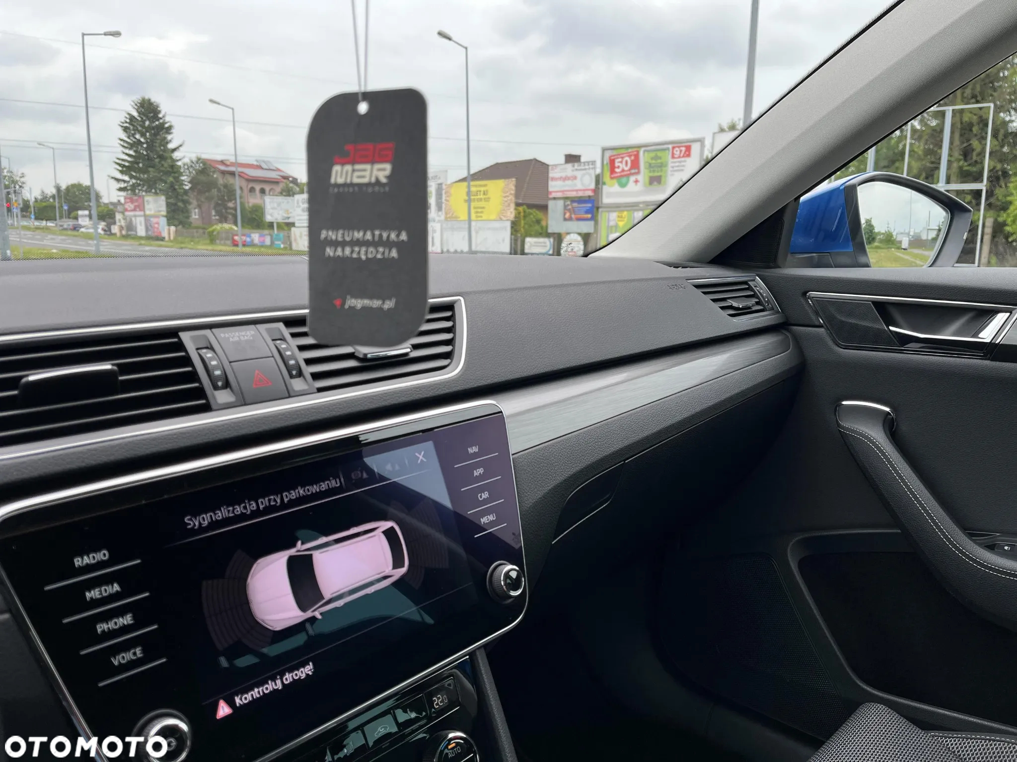 Skoda Superb Combi 2.0 TDI Style - 37