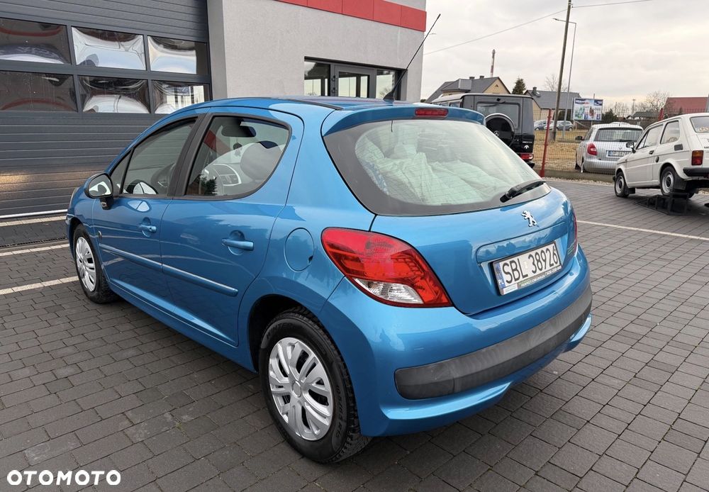 Peugeot 207 95 VTi Urban Style - 6