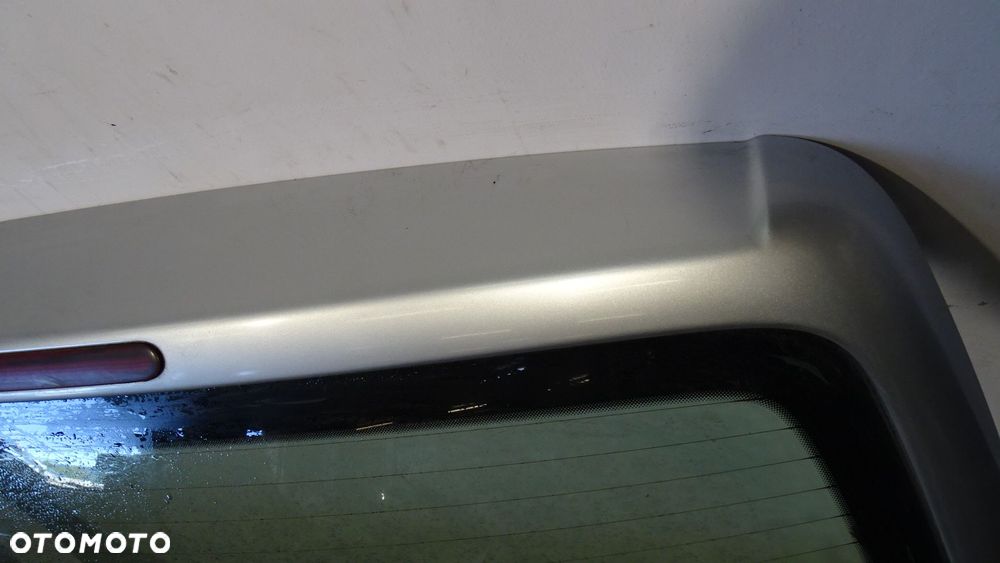 KLAPA TYŁ BAGAŻNIKA VOLKSWAGEN TOURAN 1.9TDI - 4