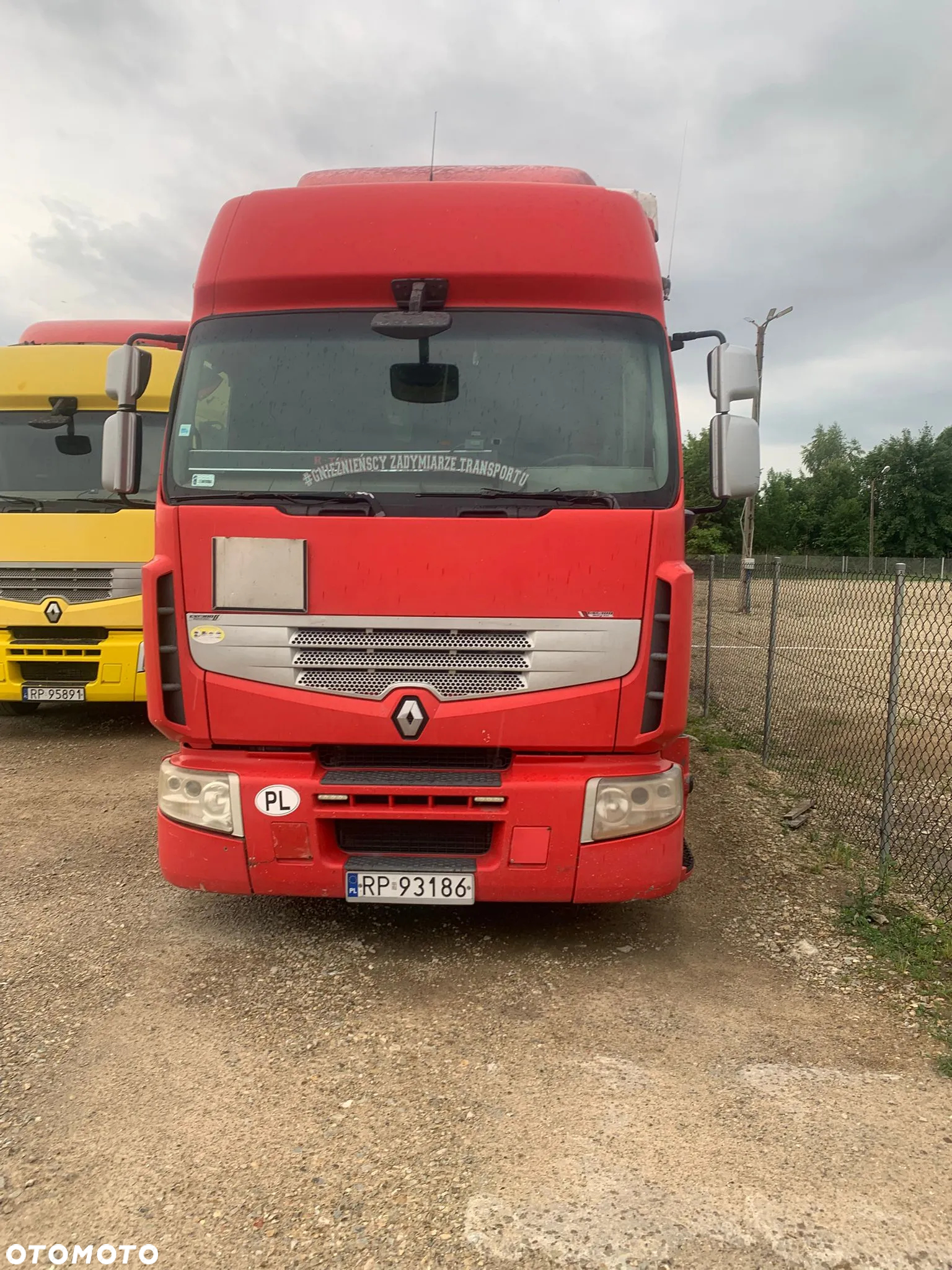 Renault Premium - 2