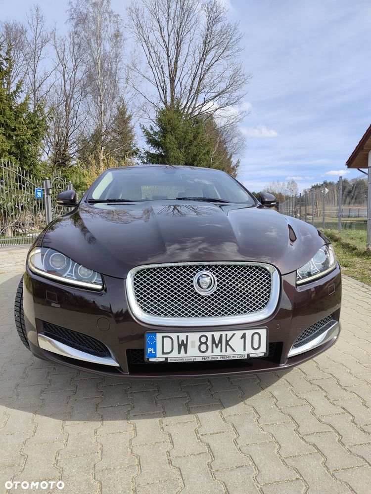 Jaguar XF - 5