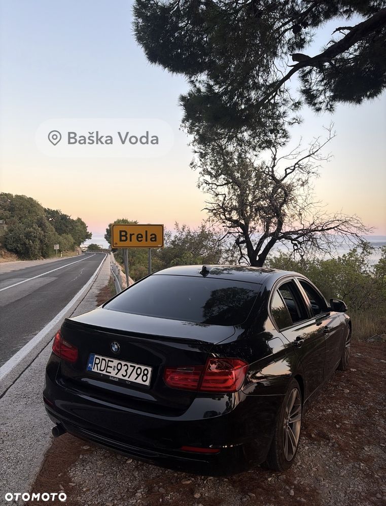 BMW Seria 3 320d - 23