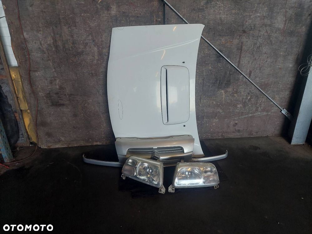KOMPLETNY PRZÓD MASKA GRILL LAMPY SUZUKI GRAND VITARA I Z2S - 1