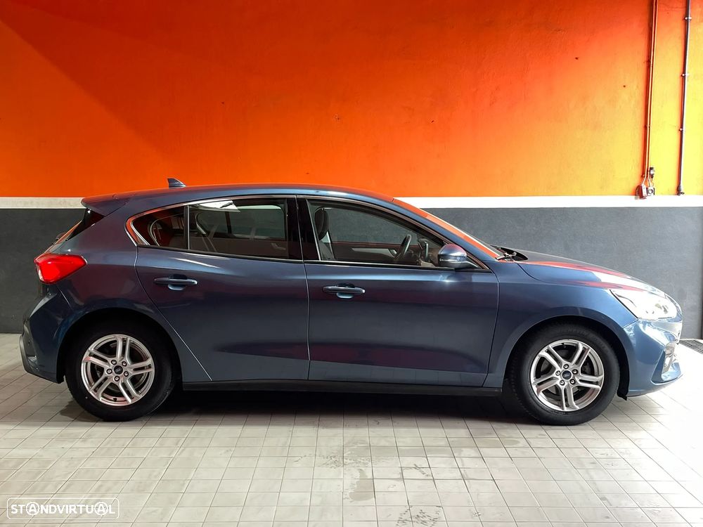 Ford Focus 1.0 EcoBoost S&S ACTIVE DESIGN - 2