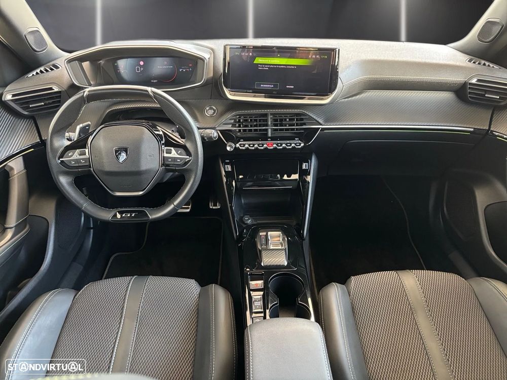 Peugeot 2008 1.2 PureTech GT EAT8 - 13