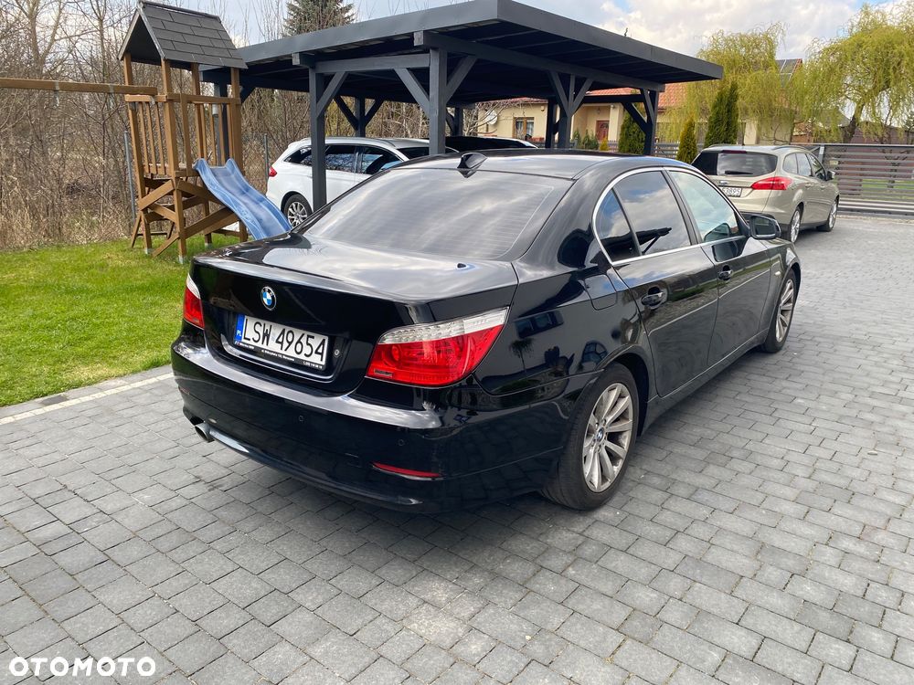 BMW Seria 5 520d - 8