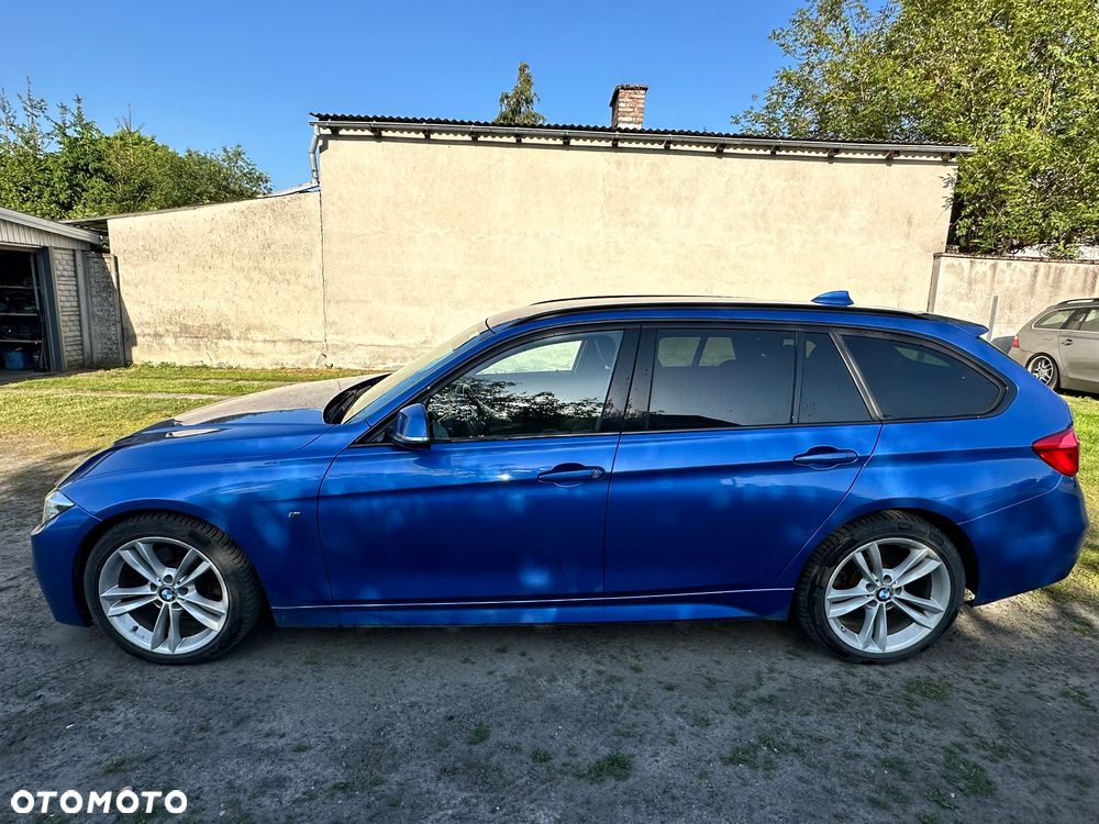 BMW Seria 3 330i - 11