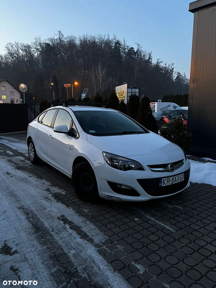 Opel Astra - 3
