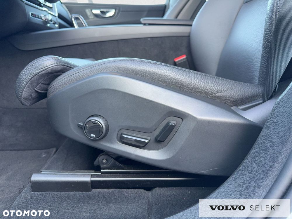 Volvo XC 60 - 13