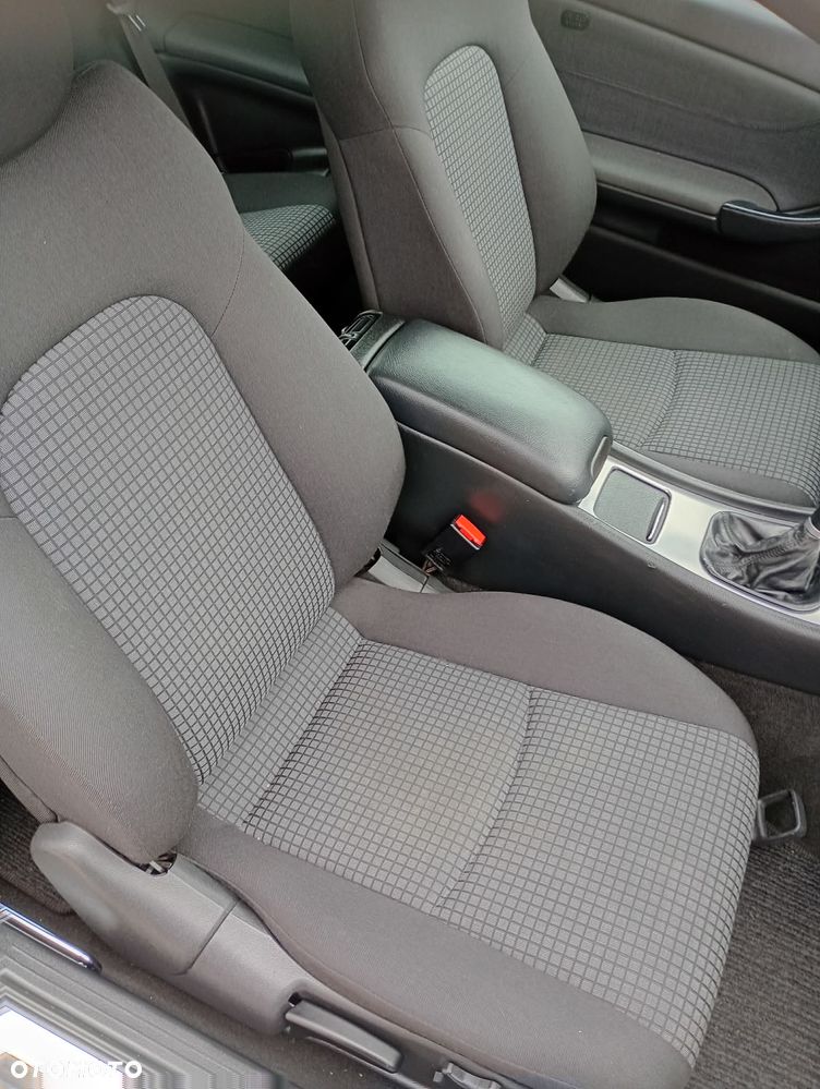 Mercedes-Benz Klasa C - 12