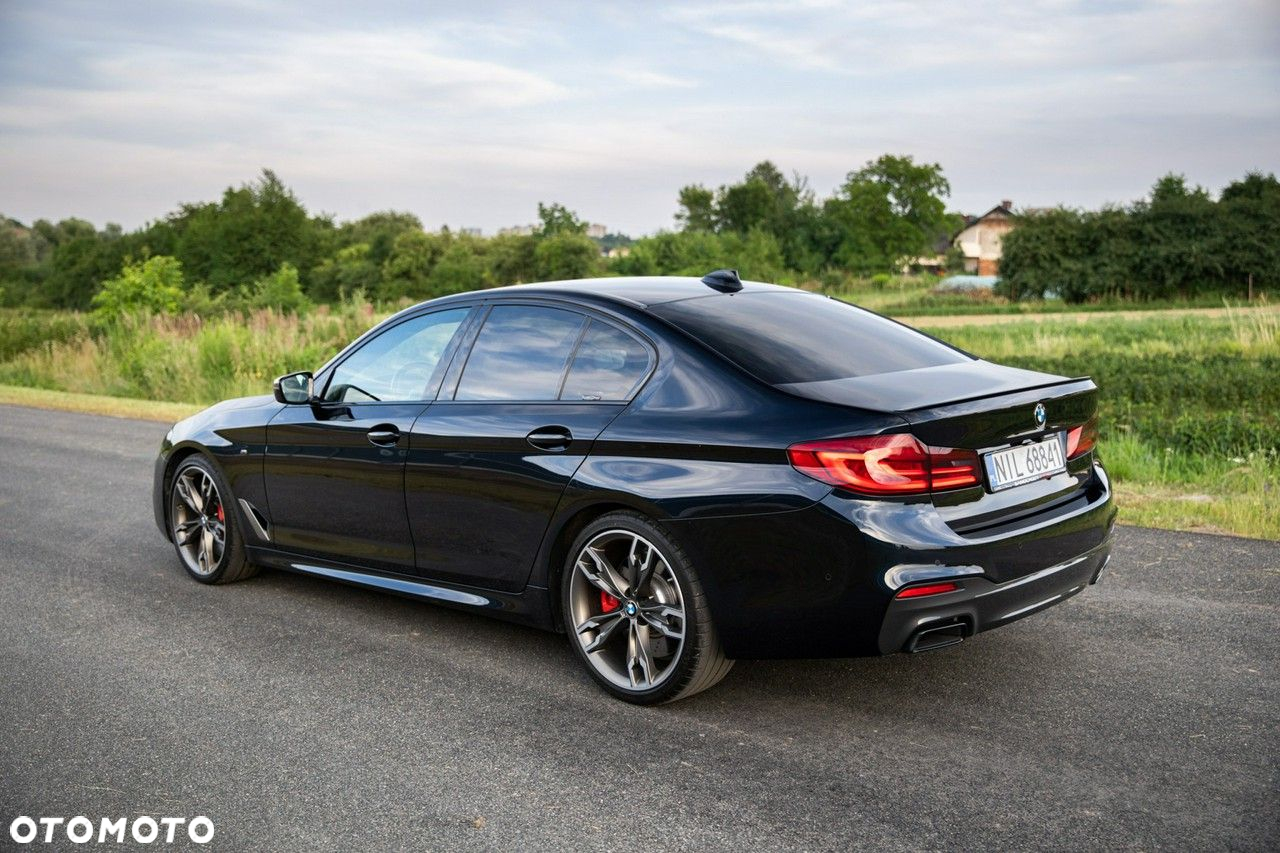 BMW Seria 5 M550d xDrive - 11