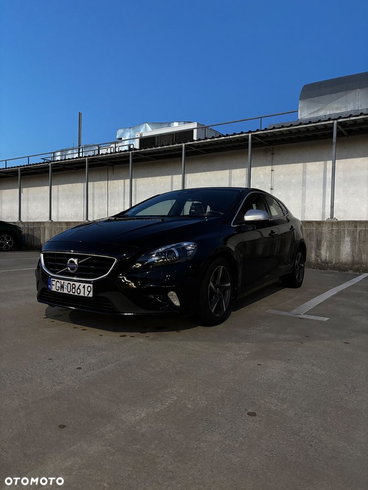 Volvo V40 D2 RDesign - 1