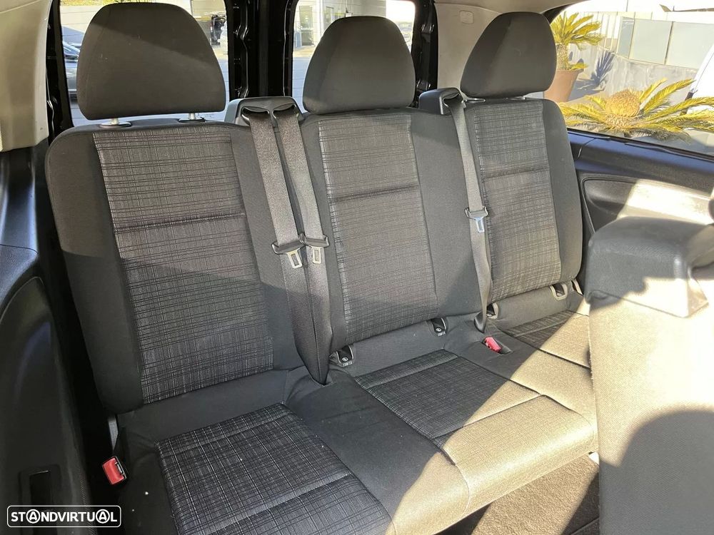 Mercedes-Benz Vito Tourer 114 CDI (BlueTEC) Longa Aut. PRO - 16