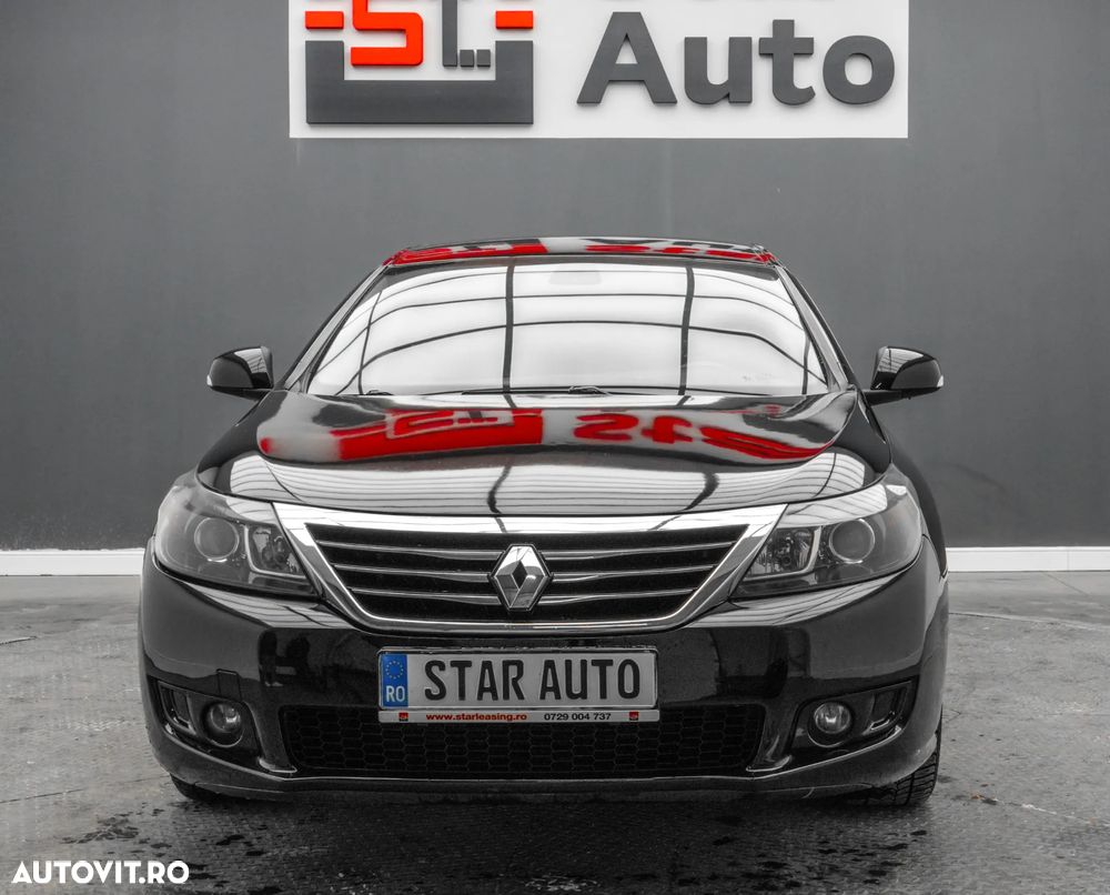 Renault Latitude 2.0 dCi Luxury CVA - 2