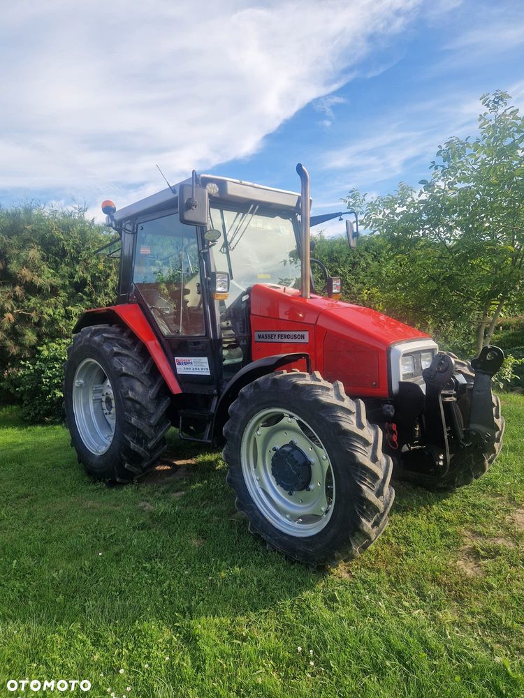 Massey Ferguson - 1