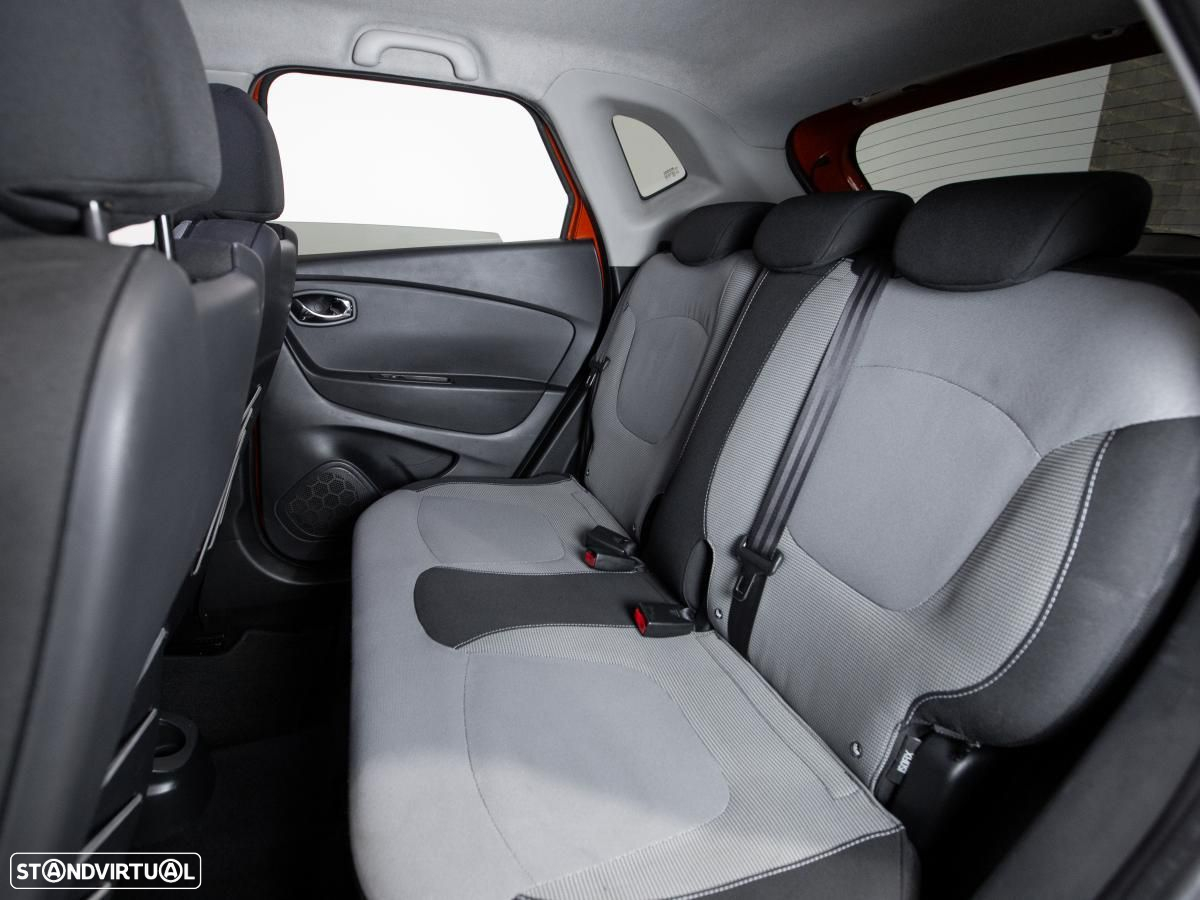 Renault Captur - 10