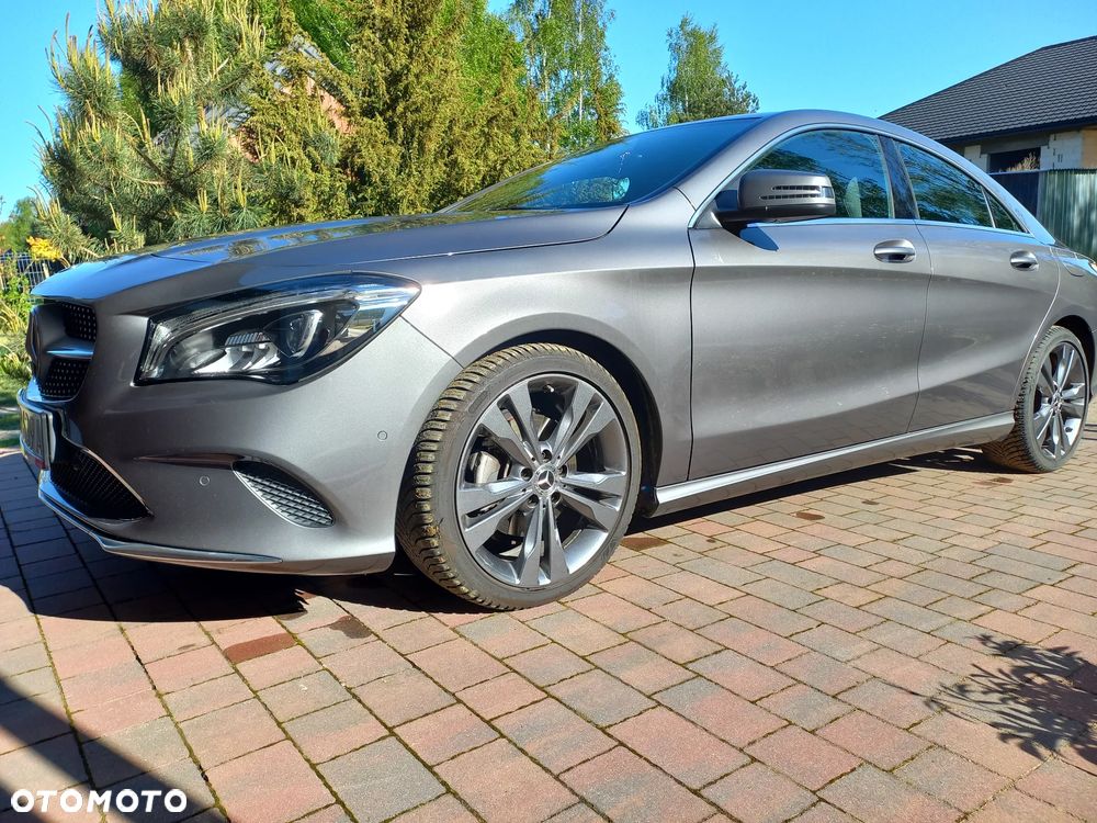 Mercedes-Benz CLA 180 d Urban - 2